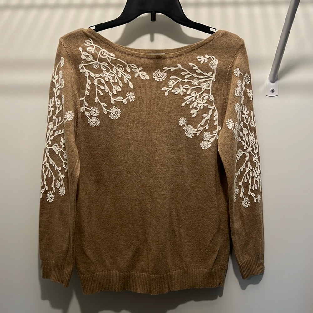 Women’s Knitted Floral Cozy Sweater